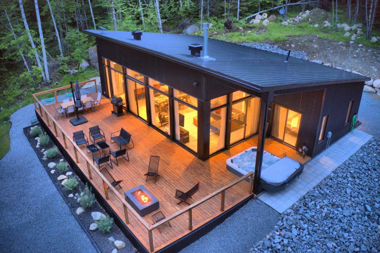Kallm-Mont-Tremblant Chalet With Hot Tub, Pond & Beach On Private 7Acre Estate Lac-Superieur Exterior foto