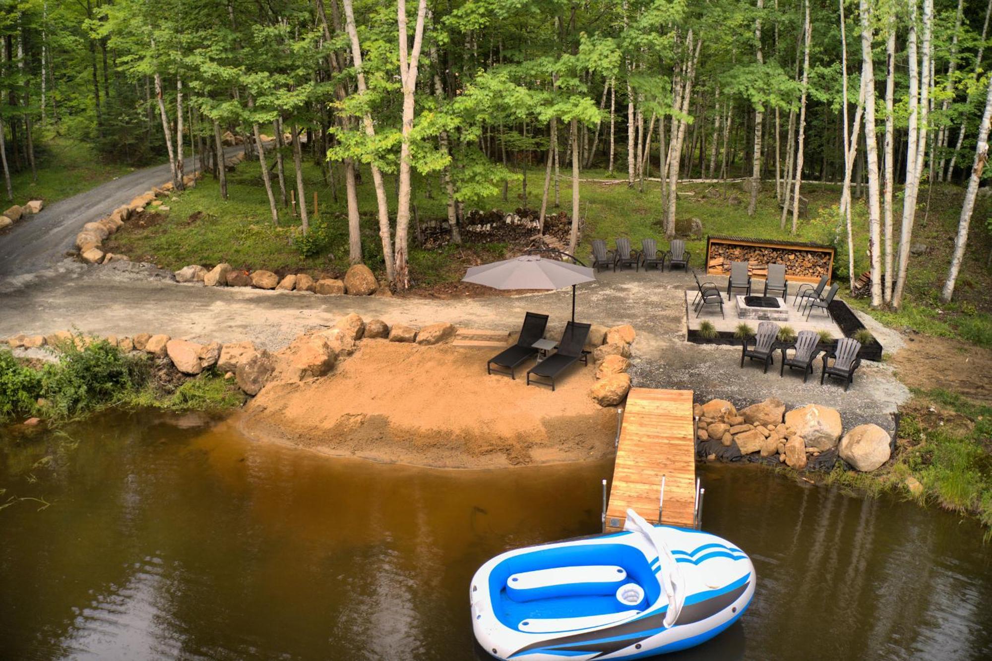 Kallm-Mont-Tremblant Chalet With Hot Tub, Pond & Beach On Private 7Acre Estate Villa Lac-Superieur Exterior foto